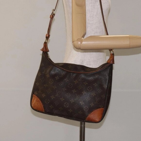 LOUIS VUITTON Monogram Boulogne 30 Shoulder Bag M51265 LV Auth BA3261 - Picture 3 of 16